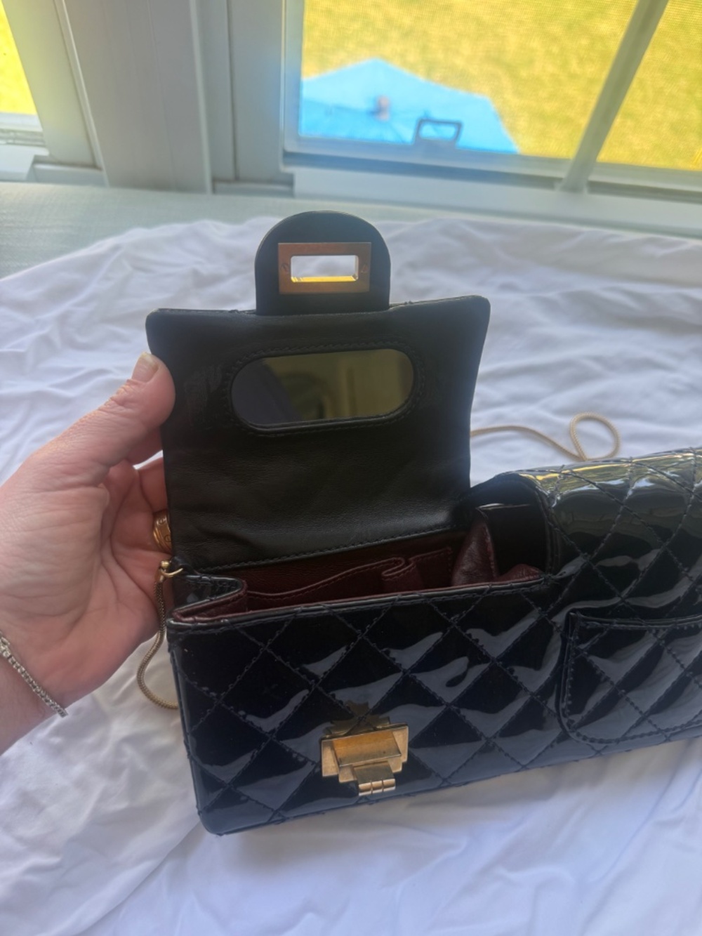 Chanel reversible reissue double flap bag - Picture 4 of 7